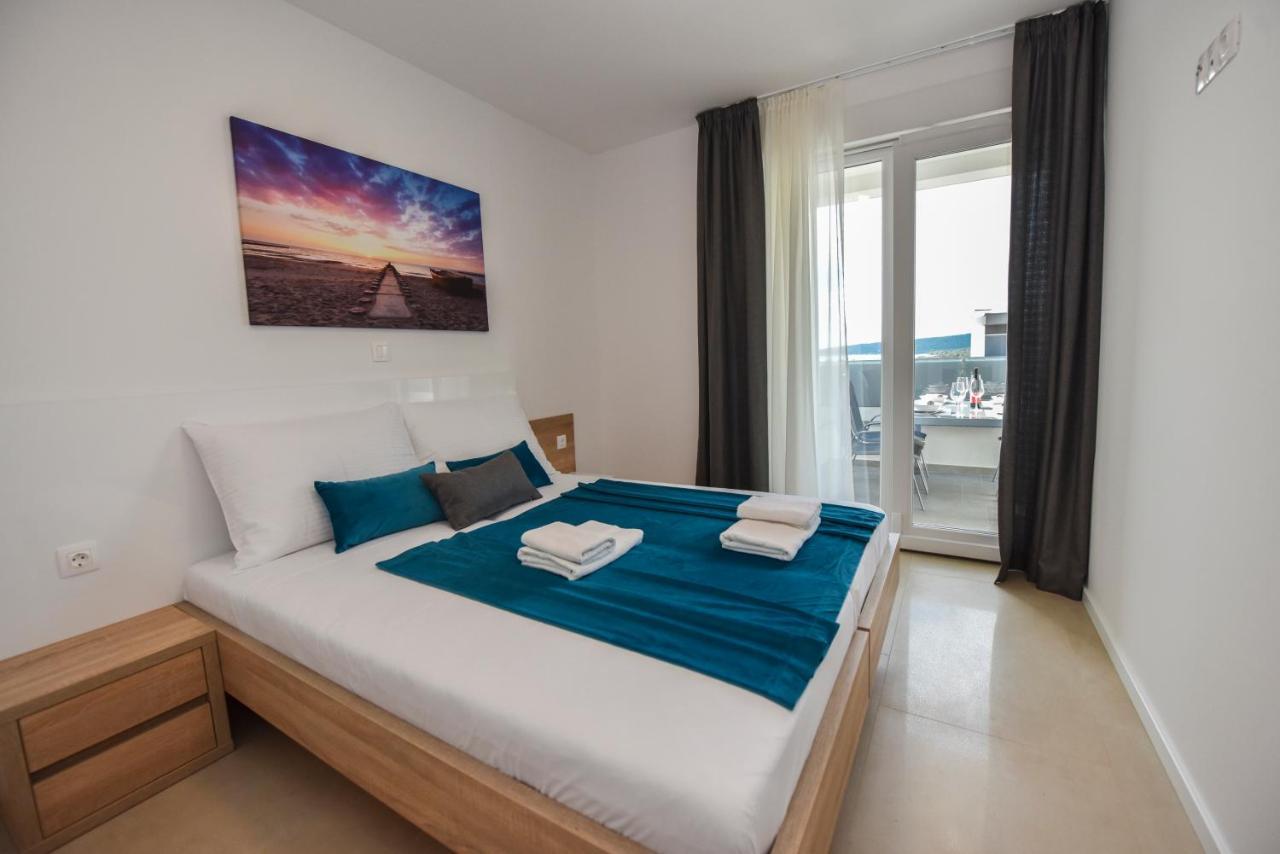 Pool Apartments & Rooms Mare Novalja Exterior foto