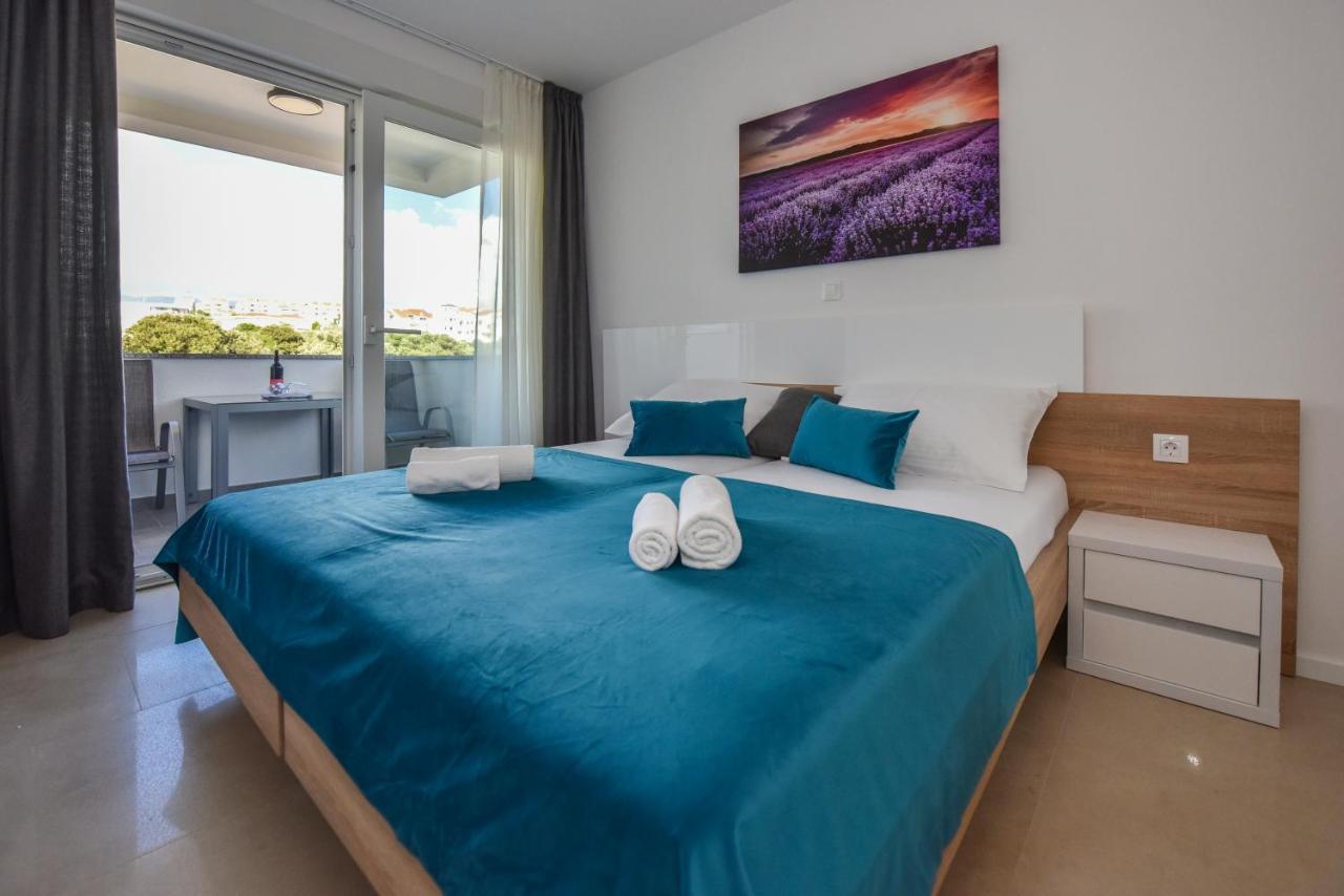 Pool Apartments & Rooms Mare Novalja Exterior foto